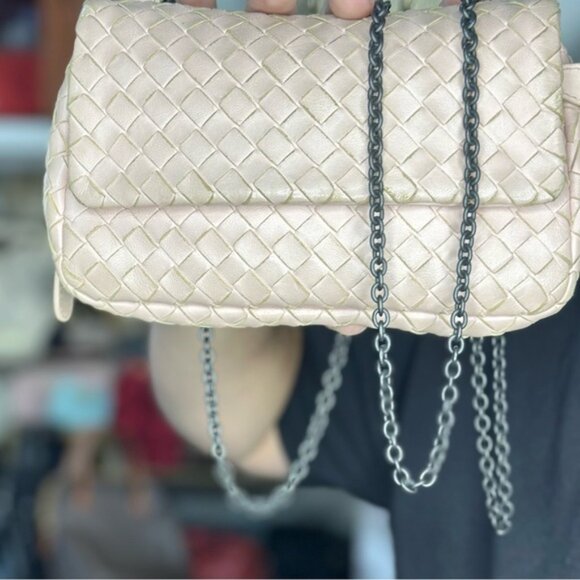 BOTTEGA VENETA CHAIN BAG - Picture 1 of 1